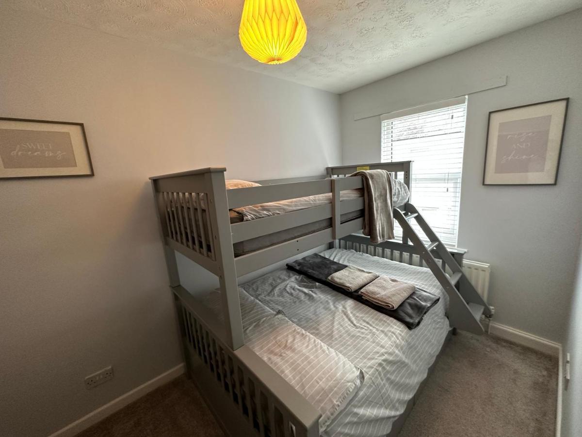 Cosy, 2 Bedroom Cottage In Guisborough Town Centre Luaran gambar