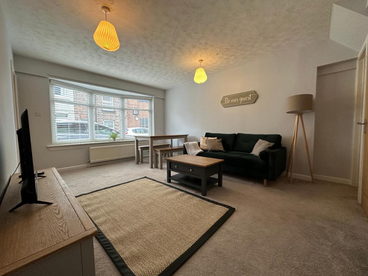 Cosy, 2 Bedroom Cottage In Guisborough Town Centre Luaran gambar